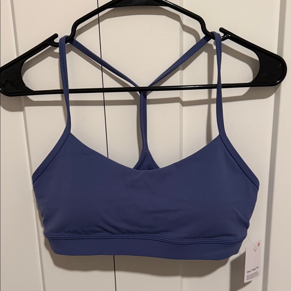 597 Lululemon Flow Y Nulu Bra size 10 in Brilliant blue B NWT - Picture 2 of 6